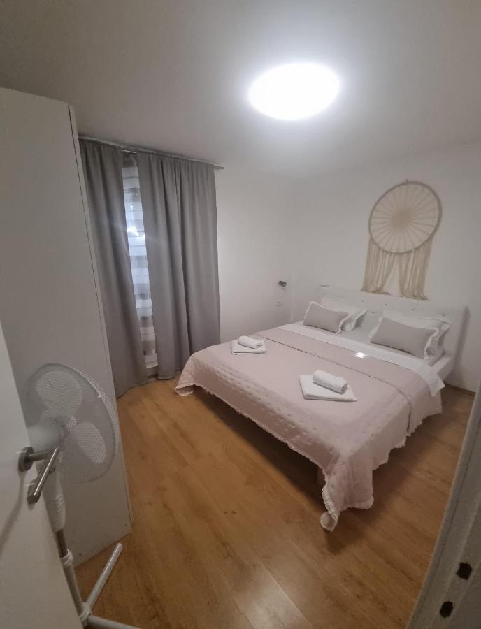 Villa Green Hill, Cista Velika, Imotski أوميس المظهر الخارجي الصورة